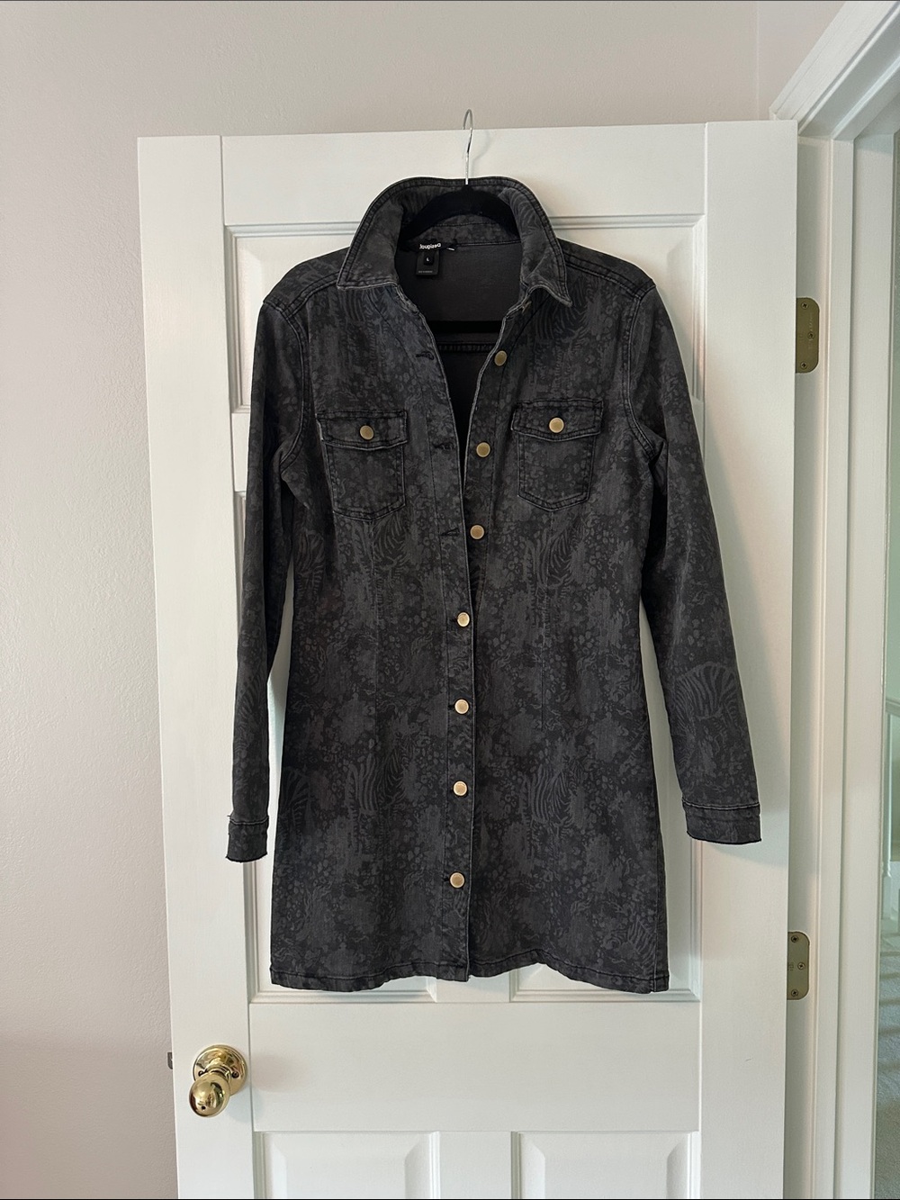 Desigual Black Long-Sleeve Button-Front Tunic denim coat or dress.
